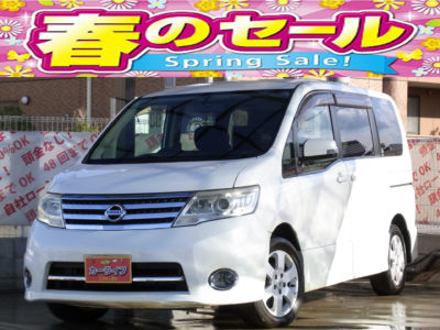 SERENA　セレナ　ハイウェイスター　🌸SPRING　SALE🌸　特別プライスにてご案内！！　【総合評価優良車】フリップダウンモニター!!　両側パワースライドドア!!　ファミリー様にも大人気☆　《1年間走行距離無制限保証》