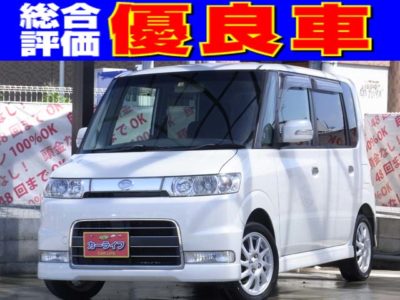 TANTO　タント　カスタムVS　【特別仕様車グレード】　専用メッキグリルや専用15インチアルミホイール!!　ハーフレザーシートで高級感溢れる内装!!　走行中フルセグTV視聴可!!　収納装備も充実しています☆