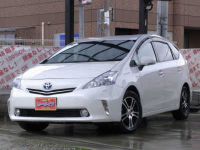 PRIUS　α　プリウスアルファ　G　【上級グレード】　～5人乗りType～　大人気のアルファ入荷!!　機能充実SDナビでフルセグTV視聴可!!　もちろん燃費も抜群!(^^)!　内外装とても綺麗です☆　ご検討お急ぎ下さい!!　《１年間走行距離無制限保証》