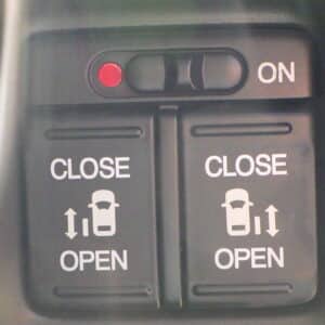 N-BOX　カスタム　SSパッケージ　【特別仕様車グレード】