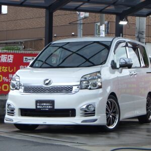 VOXY　ヴォクシー　ZS　煌