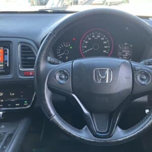 VEZEL　ヴェゼル　X　【ユーザー買取車両】