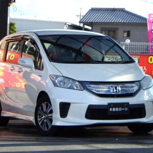 FREED HYBRID　フリード　ハイブリッド　【総合評価優良車】