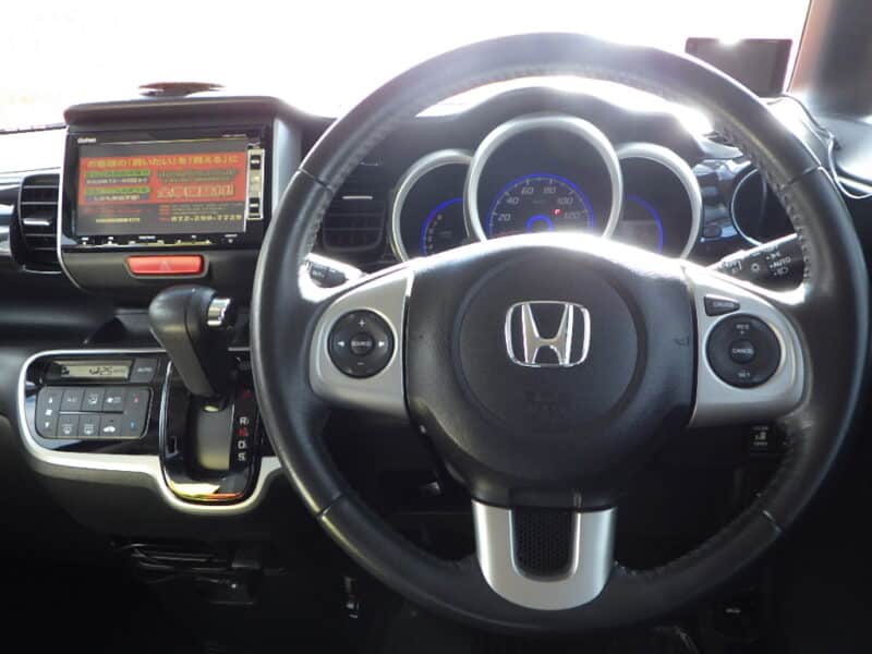 N-BOX カスタム G ターボパッケージ