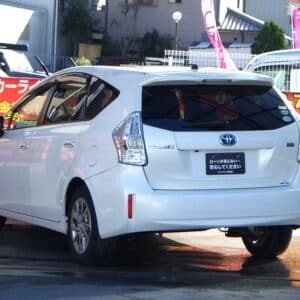 PRIUS　プリウスα　Sチューンブラック