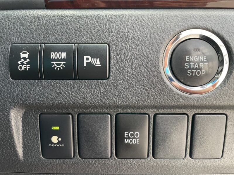 VELLFIRE ヴェルファイア 2.4Z