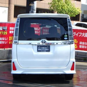 ヴォクシー　ZS