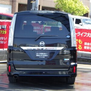 セレナ　ライダーブラックライン　ZZ　S-HV　【総合評価優良車】　