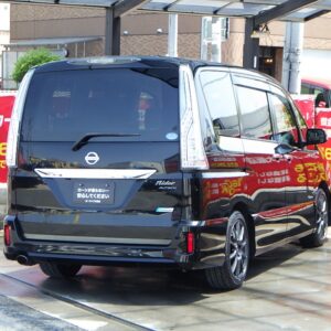セレナ　ライダーブラックライン　ZZ　S-HV　【総合評価優良車】　