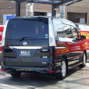 セレナ　ハイウェイスターG　S-ハイブリッド