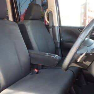 N-BOXカスタム　ターボ　SSパッケージ　《ユーザー買取車》