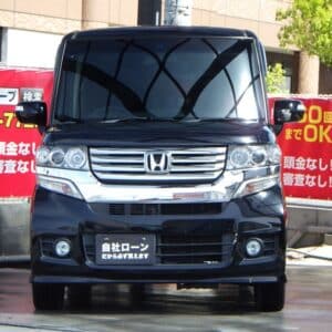 N-BOXカスタム　ターボ　SSパッケージ　《ユーザー買取車》