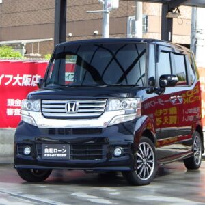 N-BOXカスタム　ターボ　SSパッケージ　《ユーザー買取車》