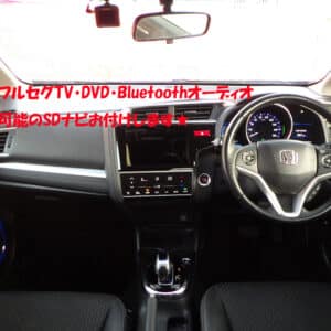 フィット　ハイブリッド　Lパッケージ　《ユーザー買取車》