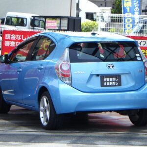 アクア　L　《ユーザー買取車》