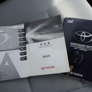 アクア　L　《ユーザー買取車》