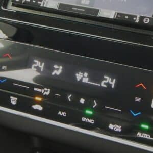 シャトル　ハイブリッド　X　ホンダセンシング　【総合評価優良車】