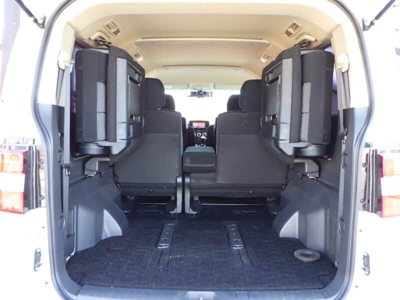 デリカD5 ローデスト Gパワーパッケージ 4WD