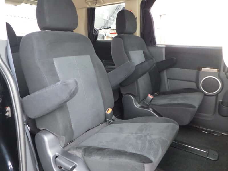 デリカD:5 シャモニー 4WD