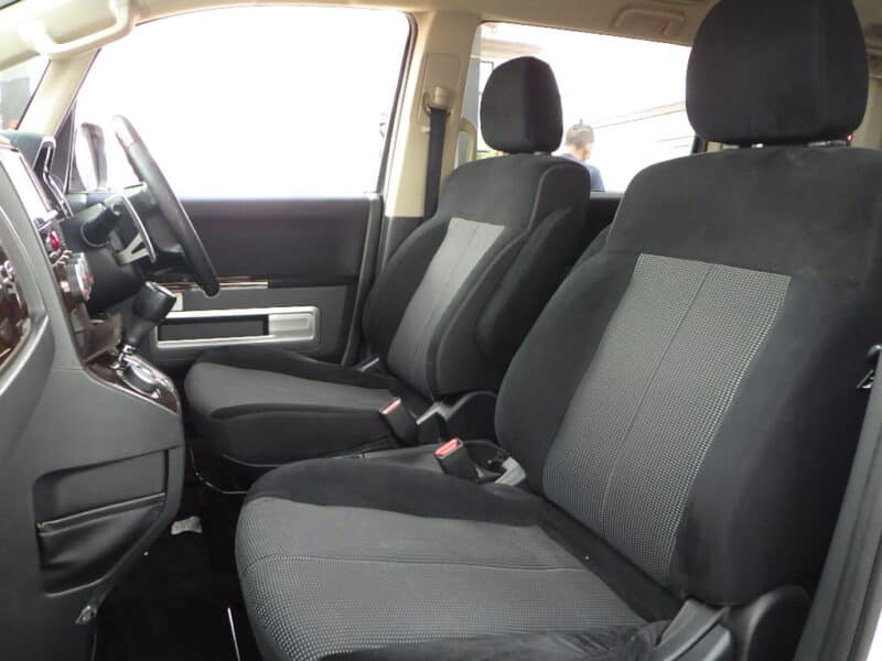 デリカD5 ローデスト Gパワーパッケージ 4WD