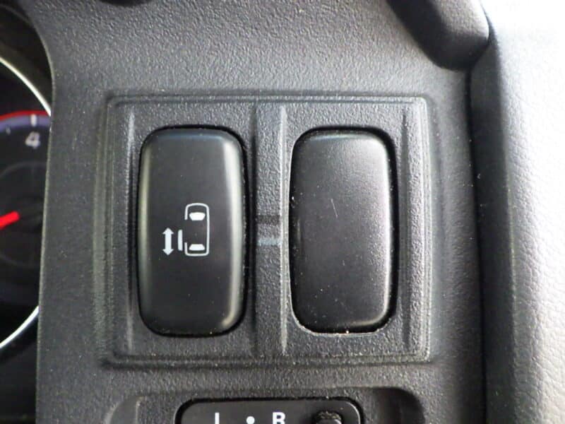 デリカD5 ローデスト Gパワーパッケージ 4WD