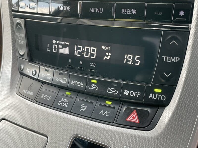 VELLFIRE ヴェルファイア 2.4Z