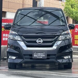 セレナ　ハイウェイスター　Vセレクション