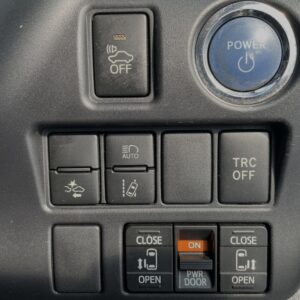 エスクァイア　ハイブリッド　Gi　ブラックテーラード