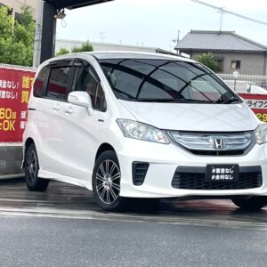 フリード　ハイブリッド　ジャストセレクション