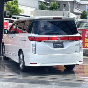 エルグランド　ハイウェイスター