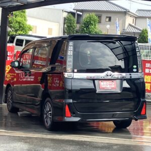 ヴォクシー　ZS