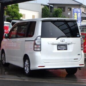 ヴォクシー　ZS　【総合評価優良車】
