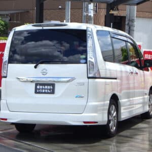 セレナハイブリッド　ハイウェイスター　S-HV　【総合評価優良車】