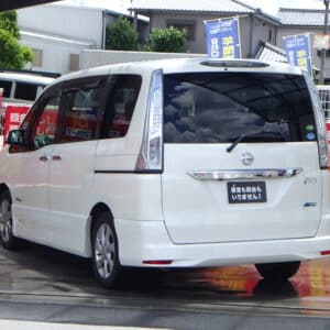 セレナハイブリッド　ハイウェイスター　S-HV　【総合評価優良車】