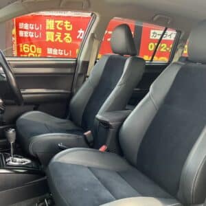 カローラフィールダー　HV　G エアロツアラー　W×B　【特別仕様車グレード】