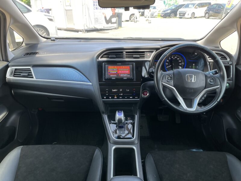 シャトル ハイブリッド