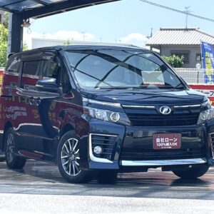 ヴォクシー　ZS
