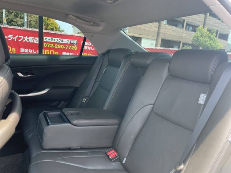 クラウン 2.5 アスリート 【総合評価優良車】