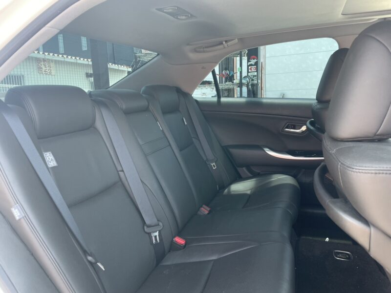 クラウン 2.5 アスリート 【総合評価優良車】