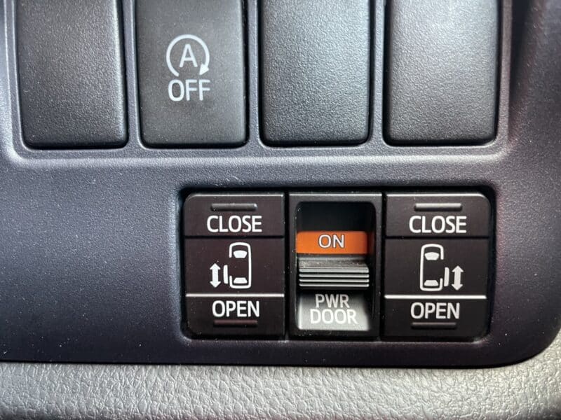 ヴォクシー ZS 【総合評価優良車】