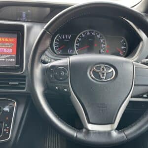 ヴォクシー　ZS　【総合評価優良車】