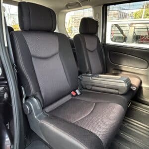 セレナ　ハイウェイスター　Vセレクション　【総合評価優良車】《特別仕様車グレード》