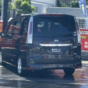 セレナ　ハイウェイスター　Vセレクション　【総合評価優良車】《特別仕様車グレード》