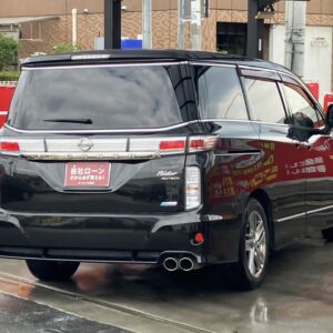 エルグランド　ライダー　黒本革シート　【総合評価優良車】