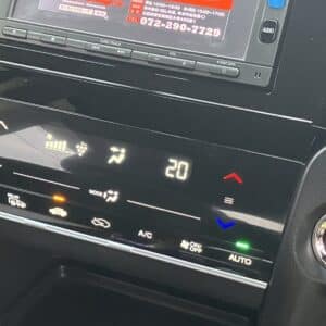 シャトル　ハイブリッドX
