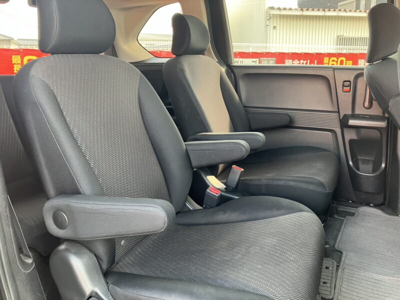 フリード ハイブリッド ジャストセレクション