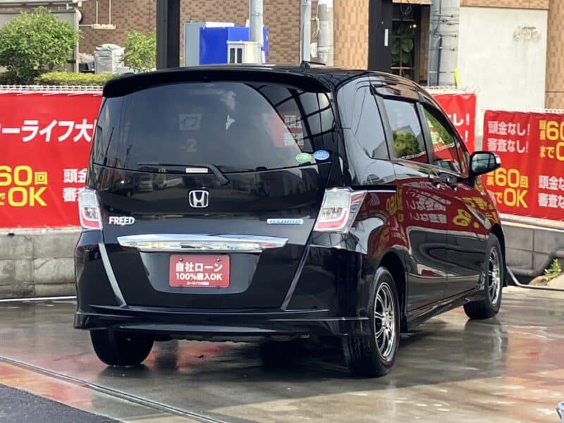 フリード ハイブリッド ジャストセレクション