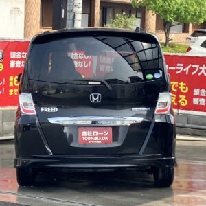 フリード　ハイブリッド　ジャストセレクション