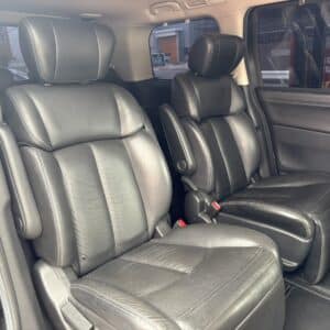 エルグランド　ライダー　黒本革シート　【総合評価優良車】