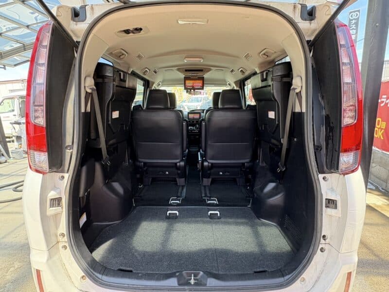 エスクァイア ハイブリッドGi